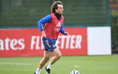 David Luiz đứng trước nguy cơ nghỉ hết mùa