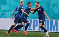 ĐT Ba Lan 1-2 ĐT Slovakia: Thẻ đỏ cay đắng, chiến thắng bất ngờ | Bảng E UEFA EURO 2020