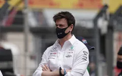 Lãnh đội Mercedes thừa nhận sự thật ở mùa giải 2021