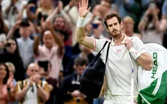 Vòng 3 đơn nam Wimbledon: Djokovic thẳng tiến, Murray dừng bước