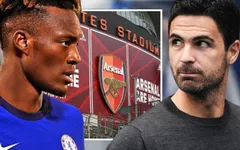 Chelsea đồng ý với Roma, Tammy Abraham vẫn quyết chờ Arsenal