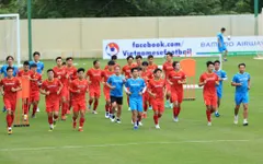 ĐT Việt Nam hứng khởi tập luyện trong điều kiện thời tiết thuận lợi