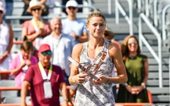 Nữ tay vợt Camila Giorgi vô địch giải Canada mở rộng