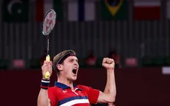 Thắng Chen Long, Viktor Axelsen lần đầu giành huy chương vàng Olympic