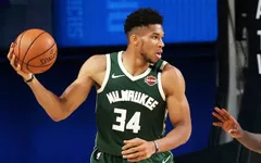 Giannis Antetokounmpo không cần phải phẫu thuật đầu gối