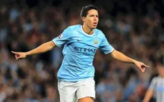 Samir Nasri giải nghệ ở tuổi 34