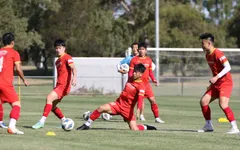 ĐT Việt Nam hoạt động hết công suất trong buổi tập thứ 2 tại Australia
