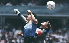 Bán đấu giá quả bóng gắn liền với bàn thắng nổi tiếng của Maradona