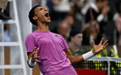 Auger Aliassime vô địch giải quần vợt Basel mở rộng 2022