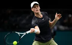 Bất ngờ xảy ra ngay tại vòng 1 Paris Masters
