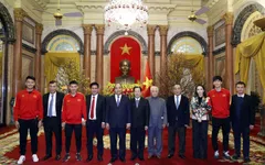 Đội tuyển bóng đá nam quốc gia tiếp tục được “lì xì” đầu Xuân