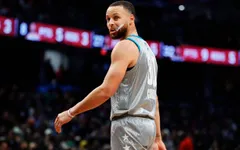 Stephen Curry phá kỷ lục ném 3 điểm tại NBA All Star