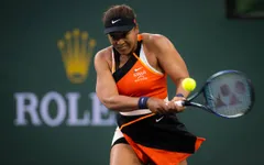 Ngược dòng ngoạn mục trước Sloane Stephens, Naomi Osaka vào vòng 2 Indian Wells