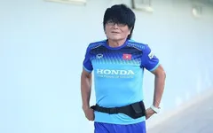 Bác sĩ Choi Ju Young trở lại với bóng đá Việt Nam