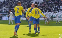 Dybala và Vlahovic lập công, Juventus bất bại 16 trận tại Serie A