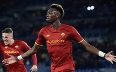 AS Roma thắng tối thiểu trước Atalanta