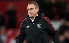 Ralf Rangnick là huấn luyện viên có kết quả tệ nhất trong lịch sử Ngoại Hạng Anh của MU sau khi để thua Everton