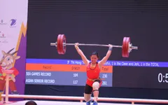 SEA Games 31 ngày 21/5: Đô cử Hồng Thanh phá kỷ lục SEA Games, giành HCV thuyết phục
