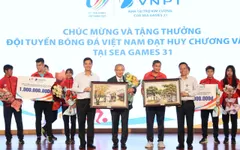 VNPT thưởng “nóng” 2 tỷ đồng cho đội tuyển bóng đá nam U23 và đội tuyển bóng đá nữ Việt Nam