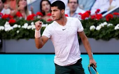 Madrid mở rộng | Carlos Alcaraz tạo nên lịch sử với chiến thắng trước Rafael Nadal