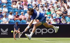 Cameron Norrie dừng bước tại tứ kết Eastbourne International