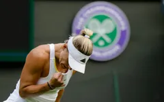 Angelique Kerber, Emma Raducanu khởi đầu thuận lợi tại Wimbledon