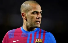 Dani Alves: Barcelona không hề quan tâm đến những cầu thủ đã từng làm nên lịch sử tại đây