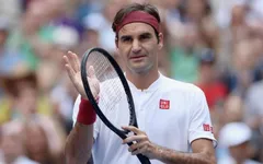 Roger Federer trở lại tập luyện bình thường