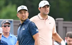 Scottie Scheffler tiếp tục dẫn đầu vòng 2 Tour Championship