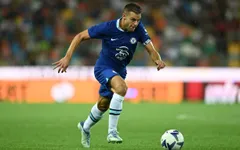 Từ chối Barcelona, Cezar Azpilicueta quyết định gắn bó với Chelsea