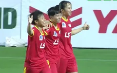 Nữ cầu thủ CLB TP Hồ Chí Minh I mở tỉ số sau 32 giây