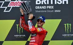 MotoGP 2022: Francesco Bagnaia giành chiến thắng tại GP Anh
