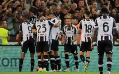 AS Roma bất ngờ thua đậm Udinese