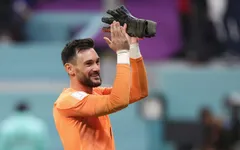 Thủ thành Hugo Lloris giã từ đội tuyển Pháp