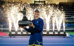Vượt qua Swiatek, Krejcikova giành chức vô địch Dubai Championship