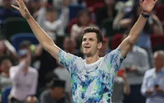Hubert Hurkacz vô địch giải quần vợt Thượng Hải Masters