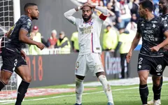 Lyon nhọc nhằn cầm hòa Metz | Ligue I 2023