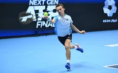 Luca Van Assche có trận thắng thứ 2 tại Next Gen ATP Finals