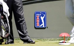 Khó khăn tiếp tục đến với PGA Tour khi các nhà tài trợ rút lui