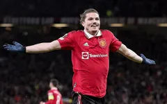 Man Utd gặp khó trong thương vụ Marcel Sabitzer