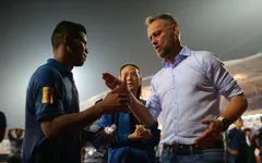 HLV Mano Polking gia hạn hợp đồng với LĐBĐ Thái Lan