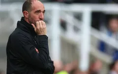 Thảm bại trước Newcastle, Tottenham sa thải HLV tạm quyền Stellini