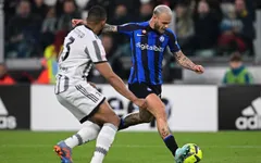 Juventus hòa Inter Milan trong trận bán kết kịch tính có đến 3 thẻ đỏ