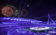 ẢNH: Lễ khai mạc SEA Games 32 – bữa tiệc ánh sáng, lung linh sắc màu