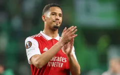 Arsenal gia hạn hợp đồng với William Saliba