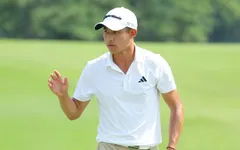 Tour Championship 2023: Collin Morikawa xoá bỏ 9 gậy cách biệt chỉ sau 1 vòng đấu