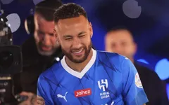 Neymar sẽ dự trận "Siêu kinh điển" với Karim Benzema trước khi trở lại khoác áo ĐT Brazil