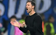 Xabi Alonso gia hạn hợp đồng với Bayer Leverkusen