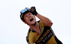 Primoz Roglic về nhất chặng 8 giải đua xe đạp La Vuelta
