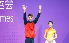 Nguyễn Huy Hoàng giành được HCĐ thứ hai tại ASIAD 19